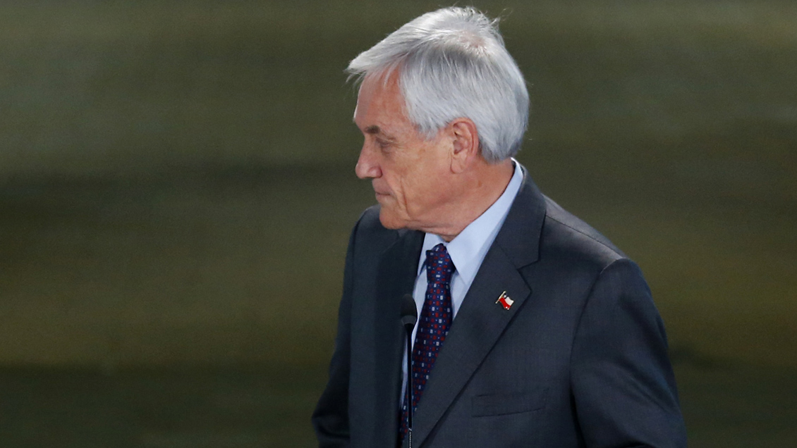 Querella contra Piñera por DDHH: Fiscalía cita como testigos a Chadwick, Rozas e Iturriaga
