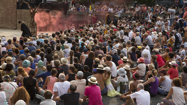 Festival Santiago a Mil 2020 tendrá un foco importante el lo ciudadano y en la calle