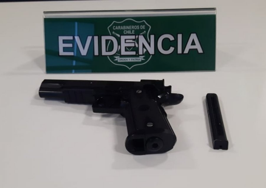 San Carlos: Detienen a sujeto con pistola de aire comprimido adaptada para balines