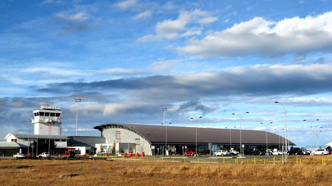 Punta Arenas: PDI detuvo a sujeto acusado de abandonar cocaína en un avión