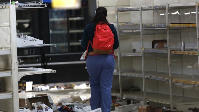 Walmart: Saqueos e incendios ponen en riesgo la fuente laboral de 5.000 personas