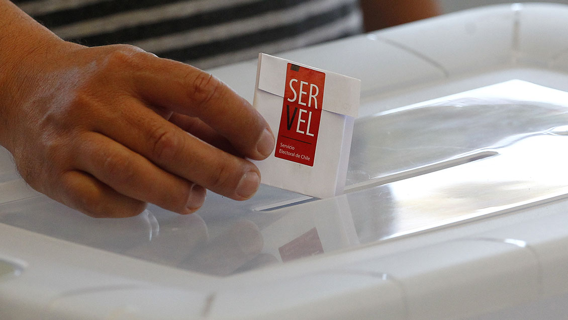 Avanza en la Cámara el proyecto que repone el voto obligatorio