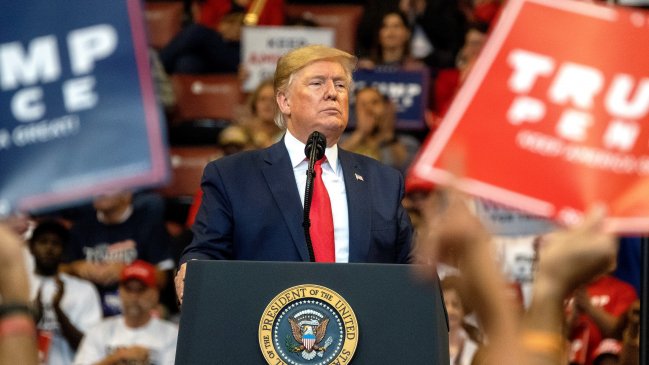 Trump visita por sorpresa Afganistán y anuncia un nuevo diálogo con talibanes