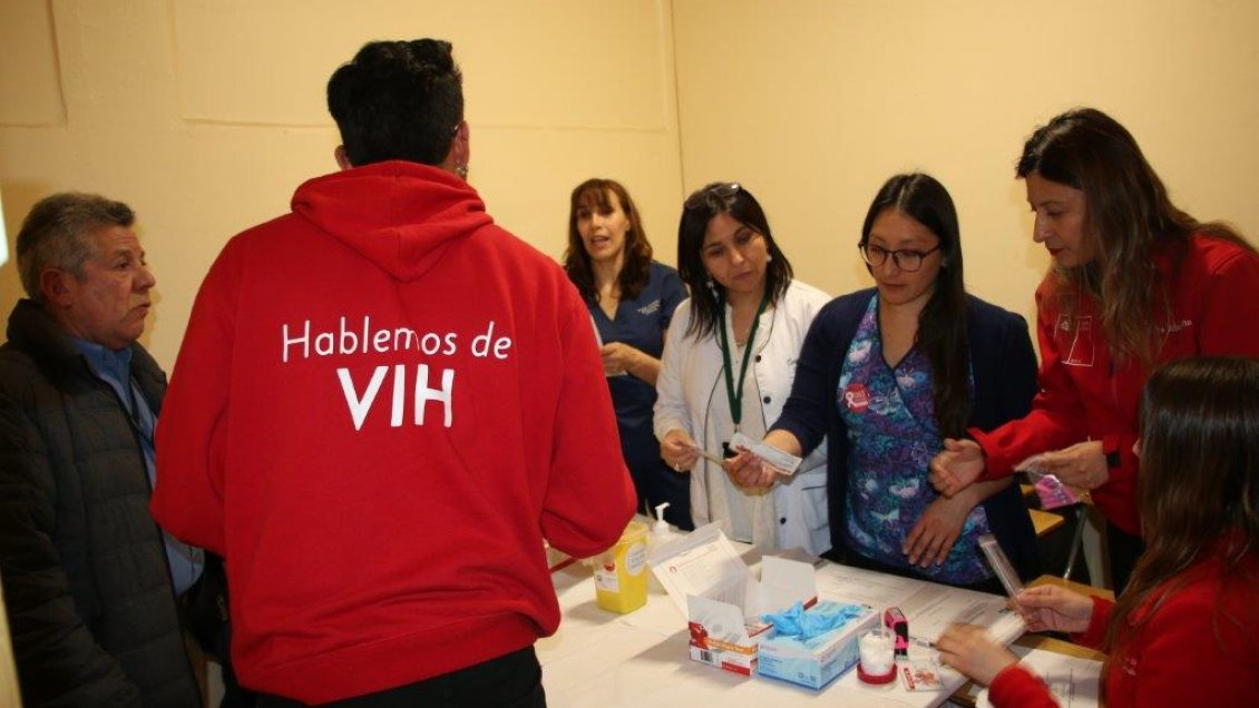 Aplicación de test rápidos de detección de VIH en Aysén ha permitido diagnosticar 12 nuevos casos