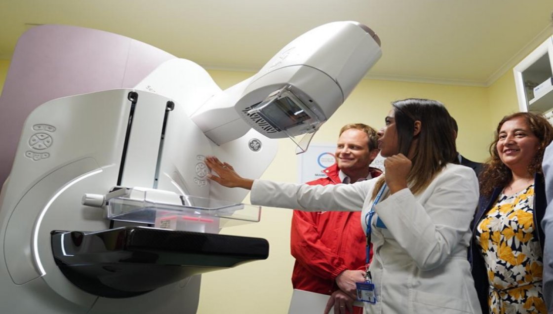 Nuevos mamógrafos permitirán 8.000 exámenes al año en recintos de salud primaria de Ñuble