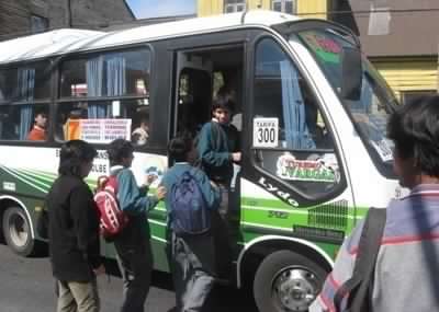 Puerto Montt: Gremio de microbuseros anunció para indefinido de su flota a partir del martes