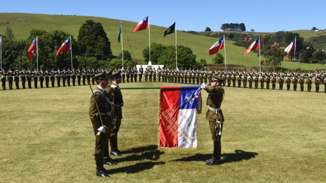Egresaron 145 nuevos carabineros para hacer frente a desórdenes públicos de crisis social