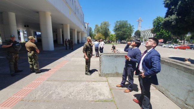Funcionario resultó lesionado por ataque a Gobierno Regional de Ñuble