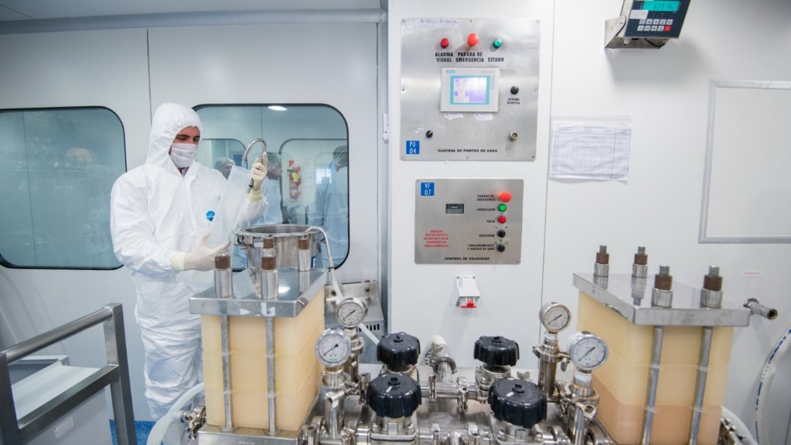 Hospital de La Serena y universidad argentina elaboran medicamentos en base a la sangre