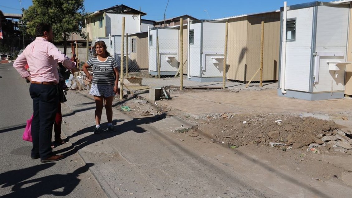 Autoridades entregan ayuda a damnificados por incendio en San Fernando