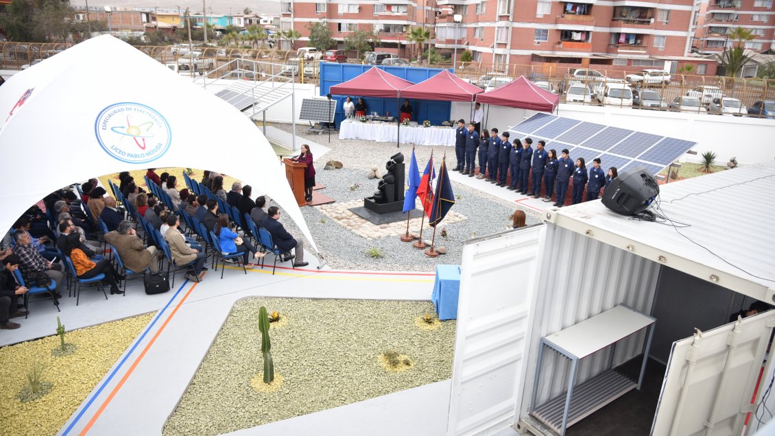 Liceo Pablo Neruda se transformó en el tercer Liceo Bicentenario de Arica y Parinacota