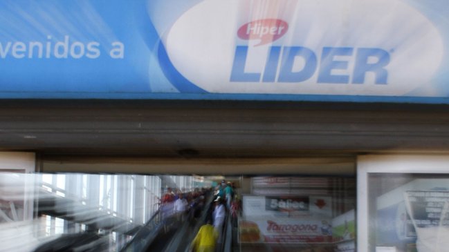 Supermercado deberá indemnizar a cliente acusado falsamente de robo