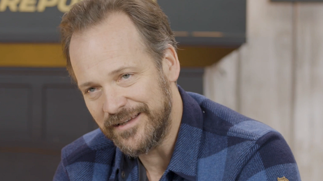 Peter Sarsgaard se une a 