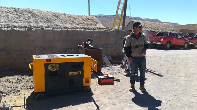 Poblado de Huaitane recibió generador y contará con electricidad