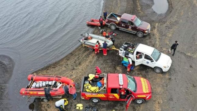 Los Ríos: Encuentran muertos a dos jóvenes en el Lago Calafquén