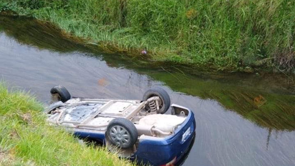 Vehículo volcó y dejó dos víctimas fatales en Pan de Azúcar