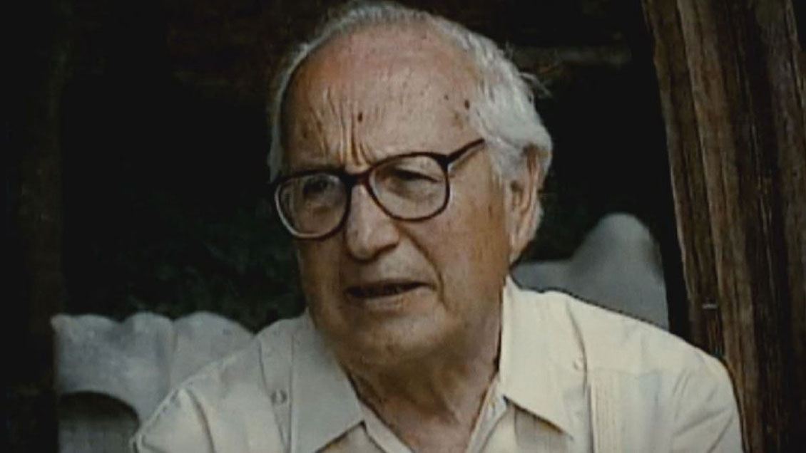 Ministra Cubillos informó que fue revocado Premio Nacional de Hugo Montes