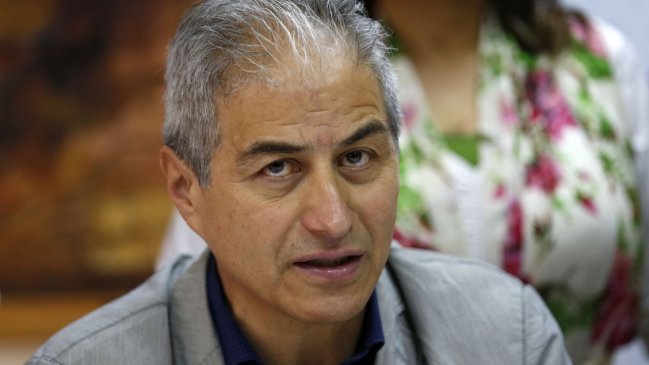 Magisterio contra Briones: Las declaraciones del ministro son impresentables