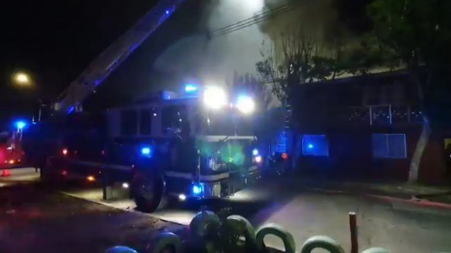 Una chispa de soldadura, principal hipótesis del origen de incendio en cité de Quinta Normal