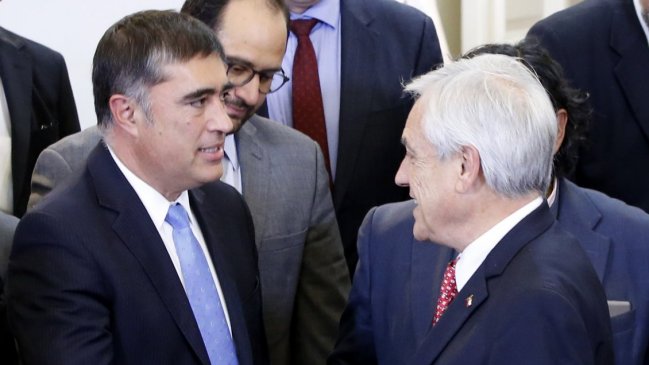 Desbordes respalda tesis de Piñera: 
