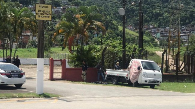 Siete cadáveres aparecieron en un camión en un turístico municipio de Río de Janeiro