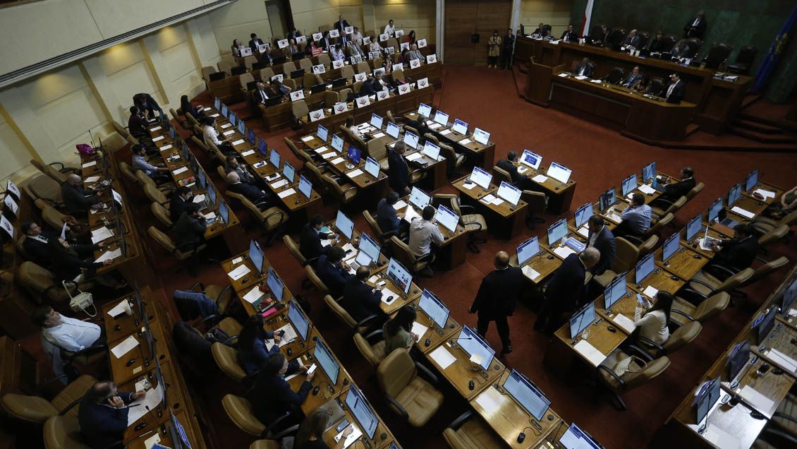 Proceso constituyente, ley antisaqueos y reajuste: La intensa agenda del Congreso esta semana