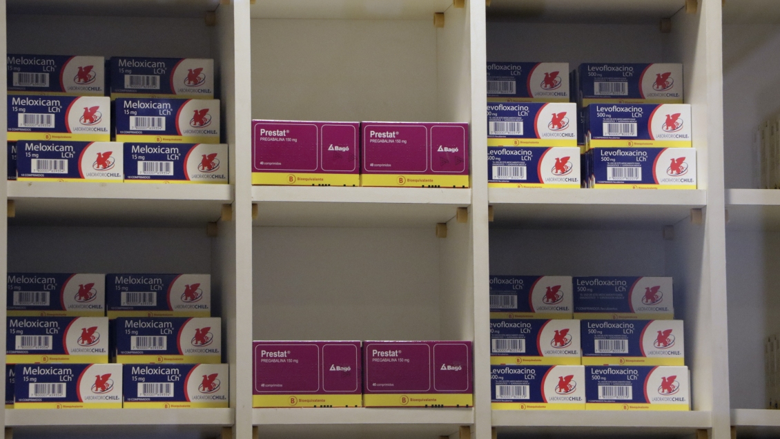 Cámara despachó proyecto que da facultades a Cenabast para bajar precios de remedios