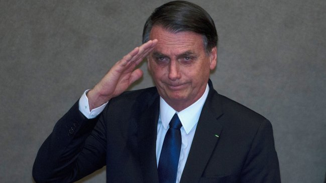 Bolsonaro concede indulto navideño a policías y militares condenados por delitos culposos