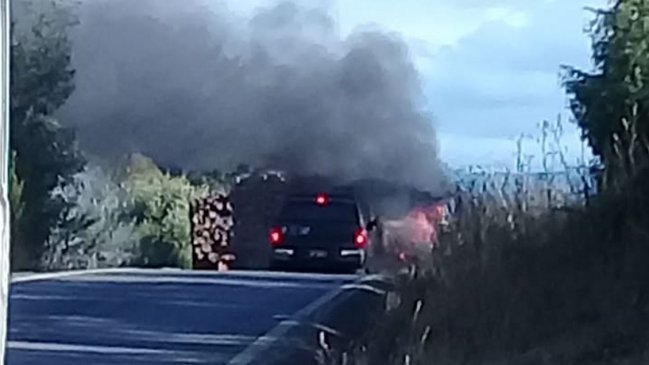 Dos camiones fueron atacados por encapuchados en ruta Cañete-Contulmo