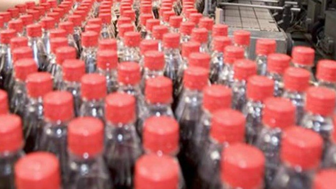 Italia aprobó impuestos al plástico y a las bebidas azucaradas