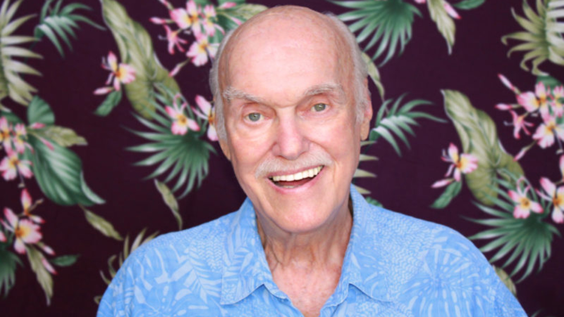Gurú del LSD Ram Dass muere a los 88 años