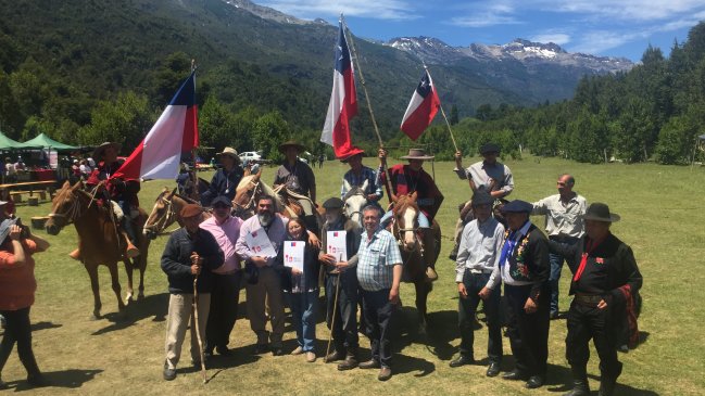 Colonos históricos de la frontera en Paso El León recibieron títulos de dominio