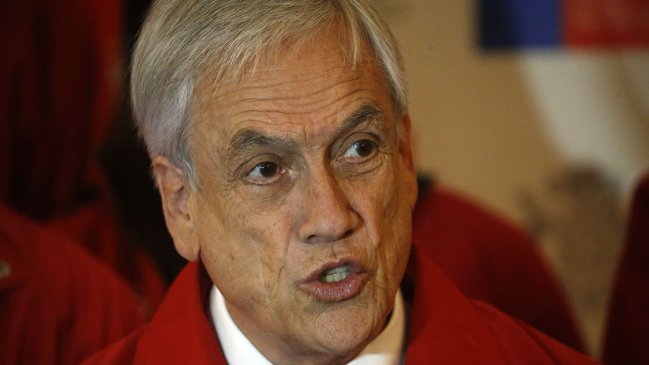Piñera viajó de sorpresa a Valparaíso y anunció plan de reconstrucción