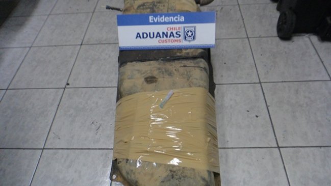 Iquique: Falso estanque de bencina escondía 39 kilos de cocaína