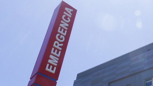 Denuncian que Hospital Exequiel González Cortés le negó atención a menor tetrapléjica