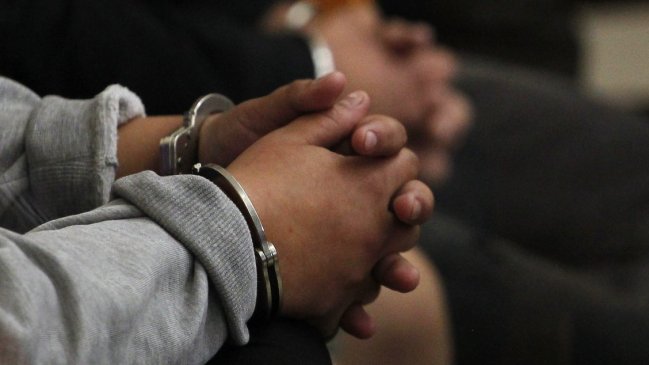 Talcahuano: Sujeto acusado por puñalada mortal a su primo quedó en prisión preventiva