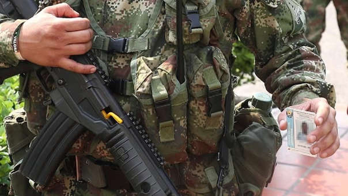 Tres militares sublevados se adjudicaron ataque a cuartel en Venezuela