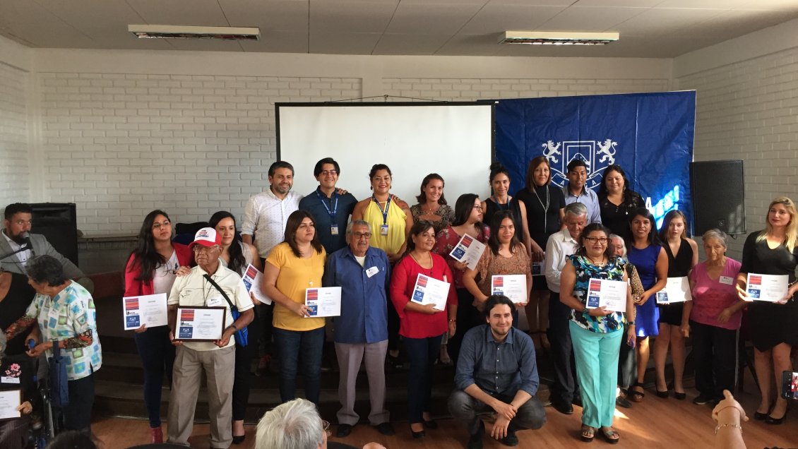 Adultos mayores de Arica participaron del cierre del programa 