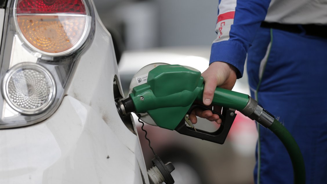 Bencinas suben sus precios por sexta semana consecutiva