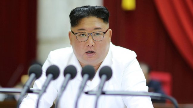 Kim llamó a adoptar 