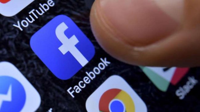 Detienen a tres sujetos que ofrecían por Facebook productos robados en el Mall Plaza Sur