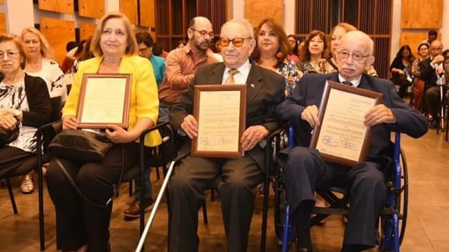 Chillán: Literato, pintor y coro fueron distinguidos con los Premios Municipales de Arte 2019
