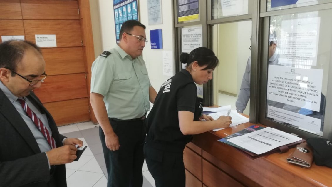 Gendarmería se querelló por ataque a funcionarios en cárcel de Curicó