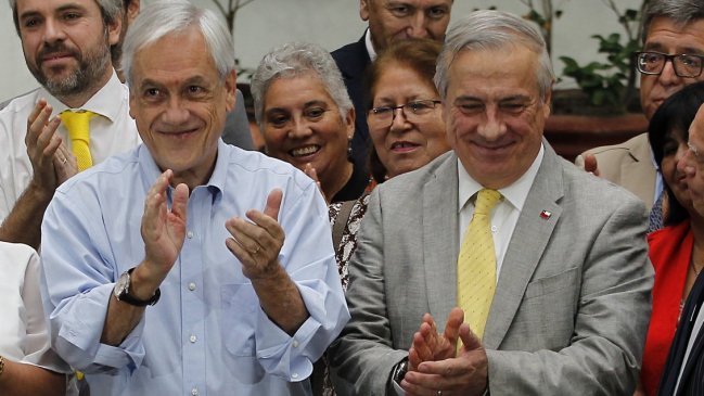 Presidente Piñera al firmar proyecto de reforma a Fonasa: 