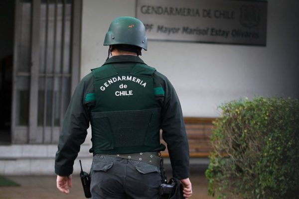 Temuco: Dirigente de funcionarios penitenciarios inició huelga de hambre líquida