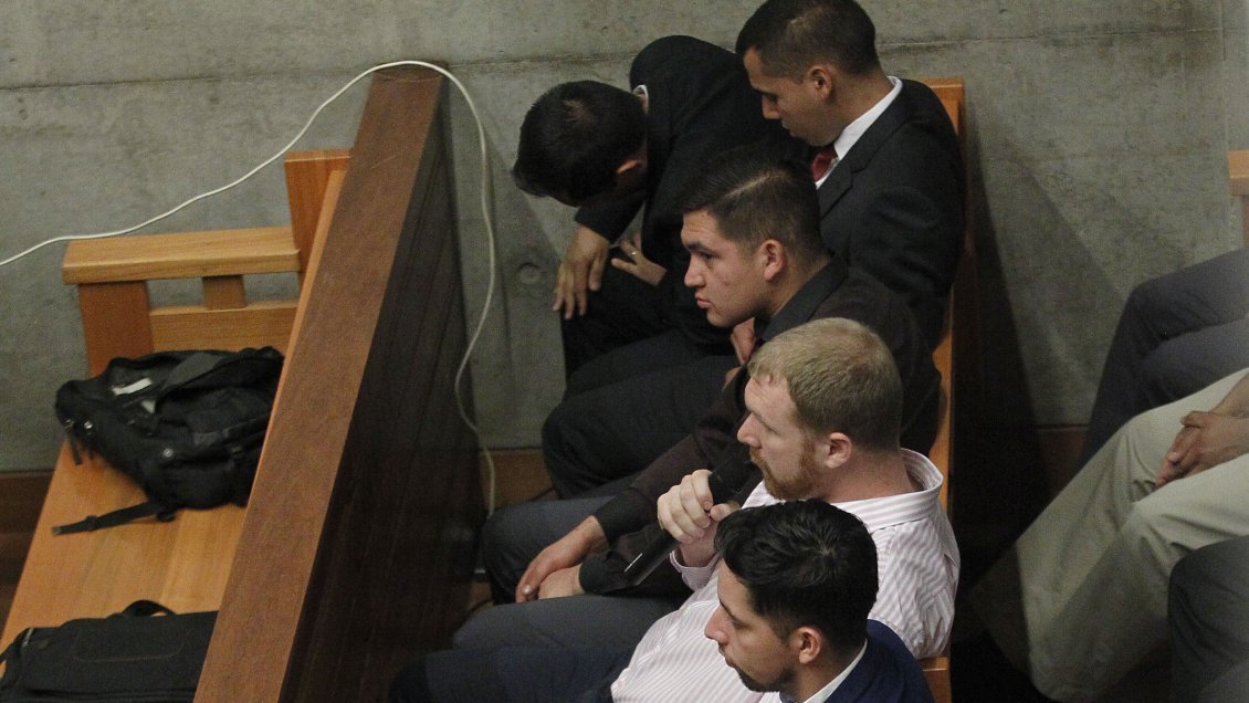 Corte desechó delito de tortura y revocó prisión a carabineros detenidos por caso en Plaza Ñuñoa