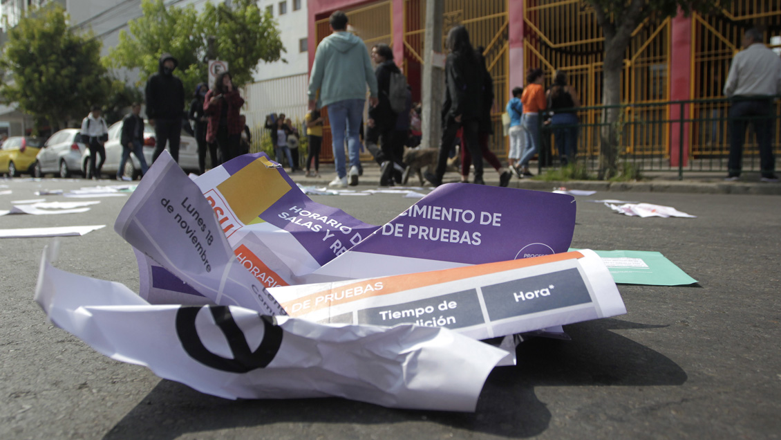 Tomas e incidentes marcan primera jornada de la PSU