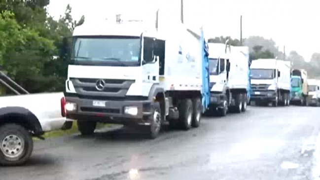 Se agudiza crisis de la basura: Camiones de Ancud intentaron botar sus desechos en Quellón
