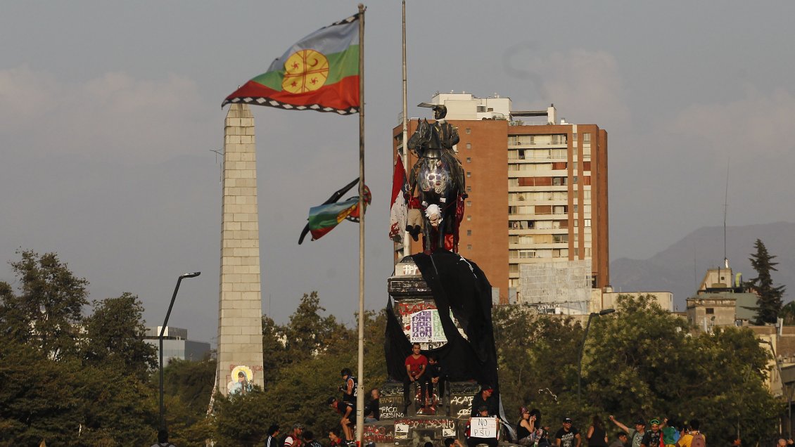 Consejo de Monumentos decidió mantener en su lugar estatua de Baquedano