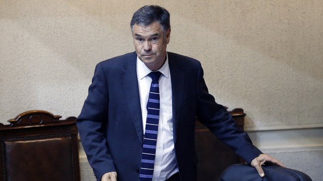 Ossandón por rechazo de senadores RN a nueva Constitución: Están cometiendo un error tremendo